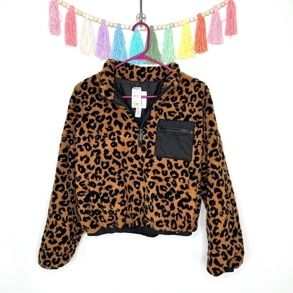 Full Tilt Faux Shearling Sherpa Cropped 1/4 Zip Leopard Pullover Popover NWT - Picture 11 of 11